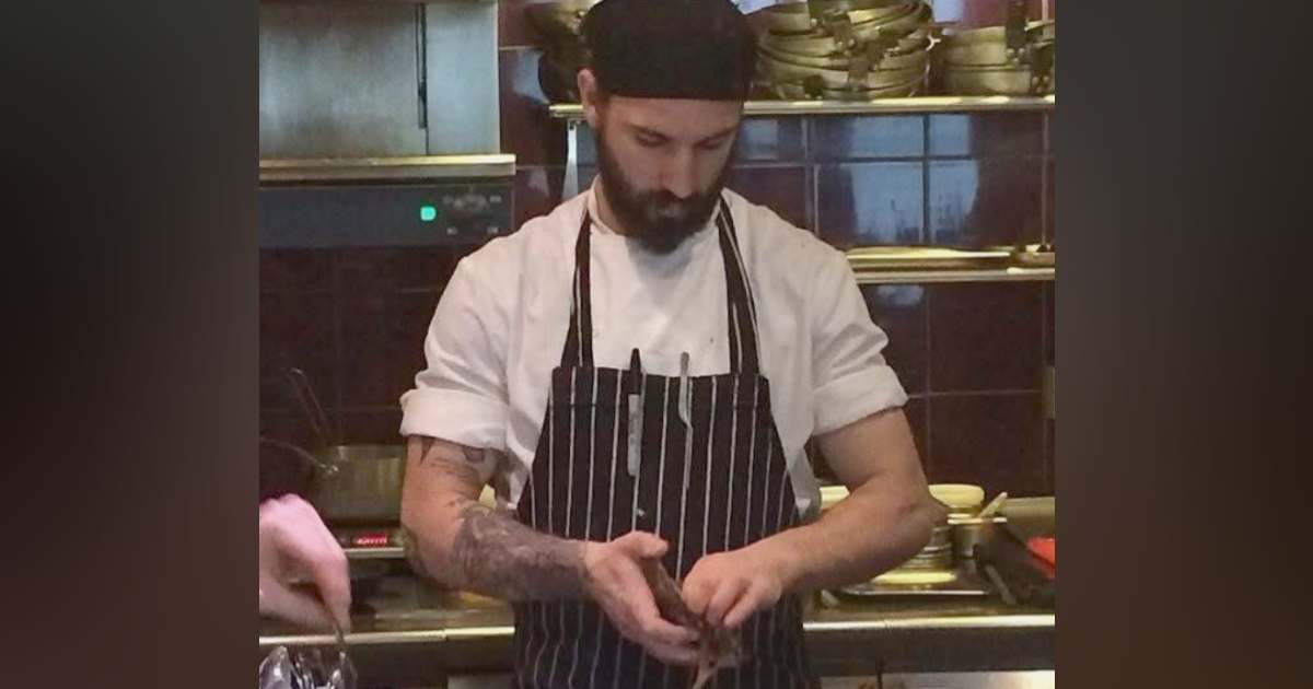 Rich diners ran up a $1,200 tab then mistreated the waitress — the chef banned them and gave every dollar to her