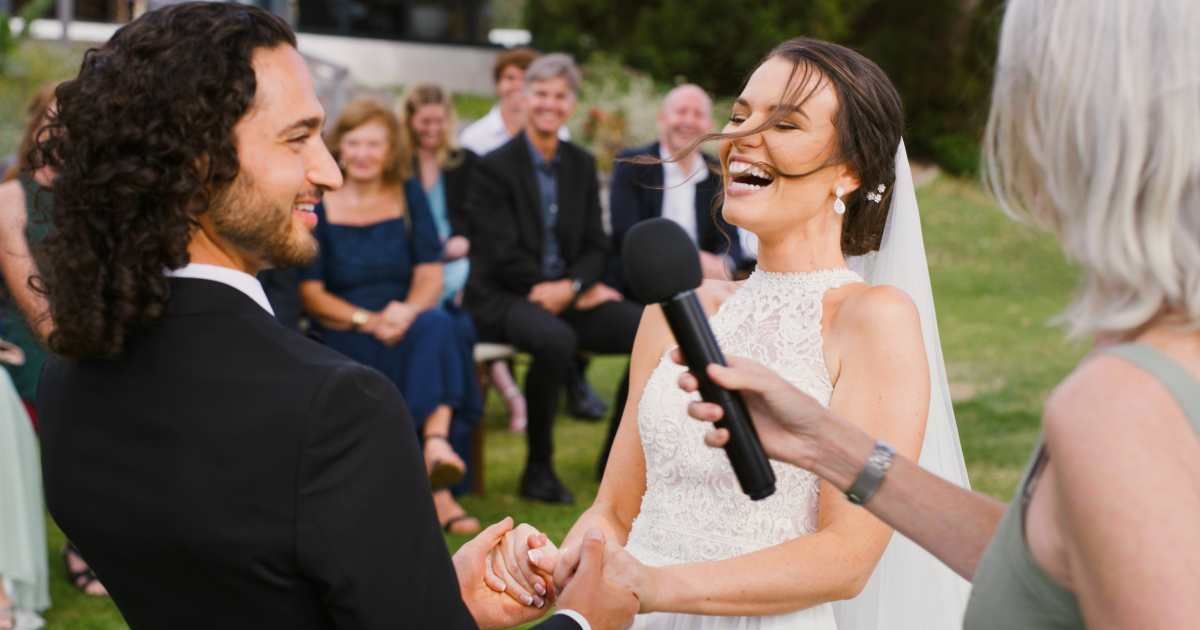 Couple wrote each other's vows and swapped them at the altar. Their unexpected confessions left guests crying from laughter