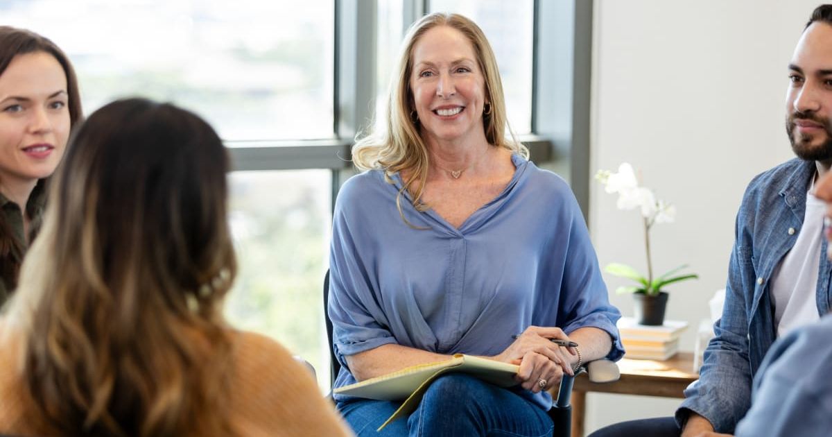 Therapist doubled her rate for rich clients, then quietly used it for a kind reason