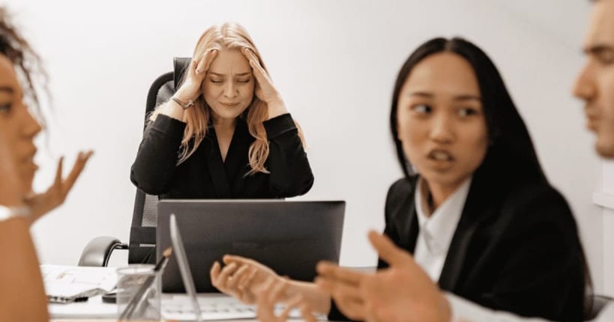 Employee gives selfish supervisor a parting gift that she will remember for her entire life