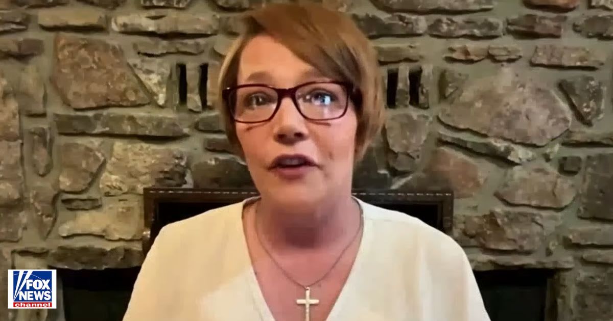 Gold Star widow made a request after being unable to visit husband's grave on Memorial Day — her phone never stopped ringing