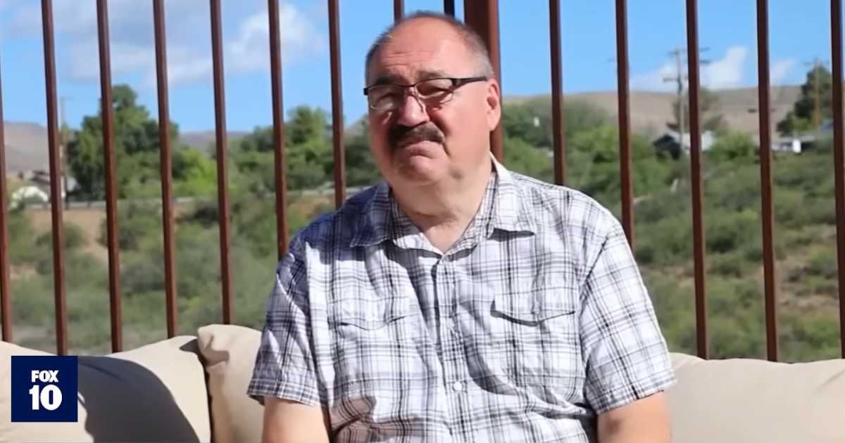 Ex-cop driving an Uber took a wrong turn into elderly woman's home. Her two-word question set off his alarm bells instantly