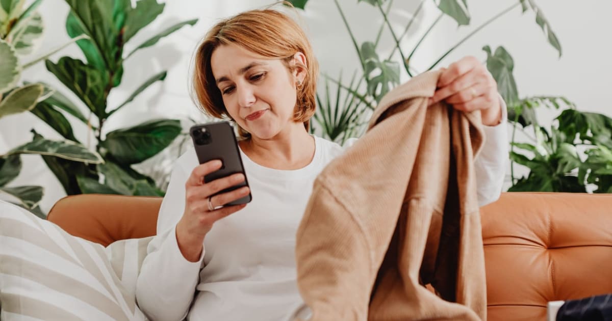 She left a friend home alone before driving 2 hours for a tattoo. Then 'weird vibes' made her check friend's bag—and find her ‘stolen’ clothes inside