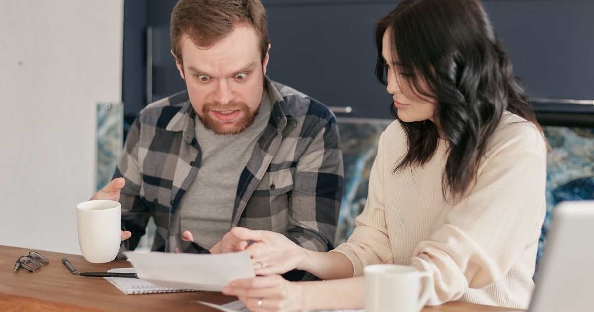 She trusted her law-school-trained boyfriend to handle her insurance claim. Then she read the contract he wrote — and broke up with him