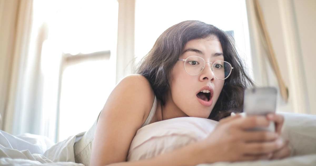 Boyfriend accused her of ruining their relationship by questioning what he did on weekends. One search led her straight to his live-in girlfriend