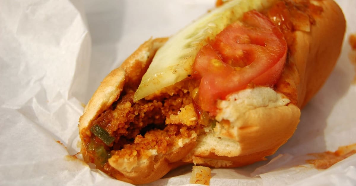 The strange origin of Chicago's 'mother-in-law' sandwich