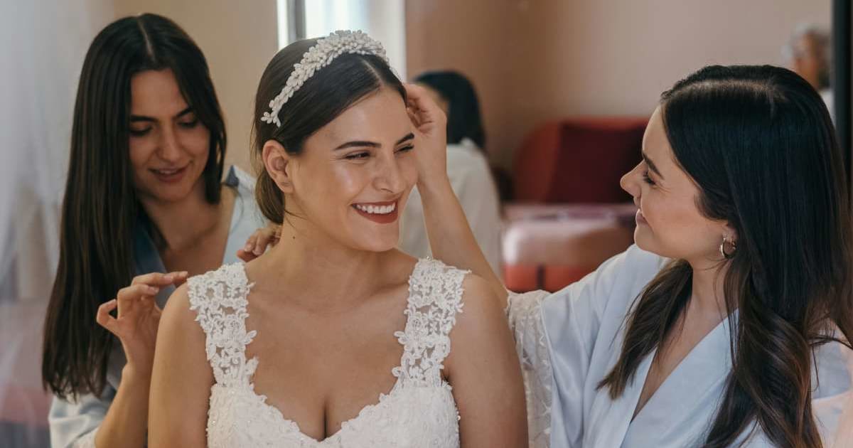 Bridesmaids were told not to gain over 7 lbs because they’d look ‘plump’ in photos — and that wasn’t the contract’s strangest rule