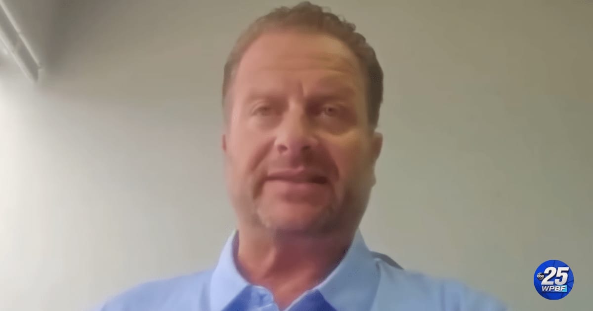 Lyft charged this dad $75 for damage his daughters swore they never caused — until his 15-year-old proved the photos were AI-generated