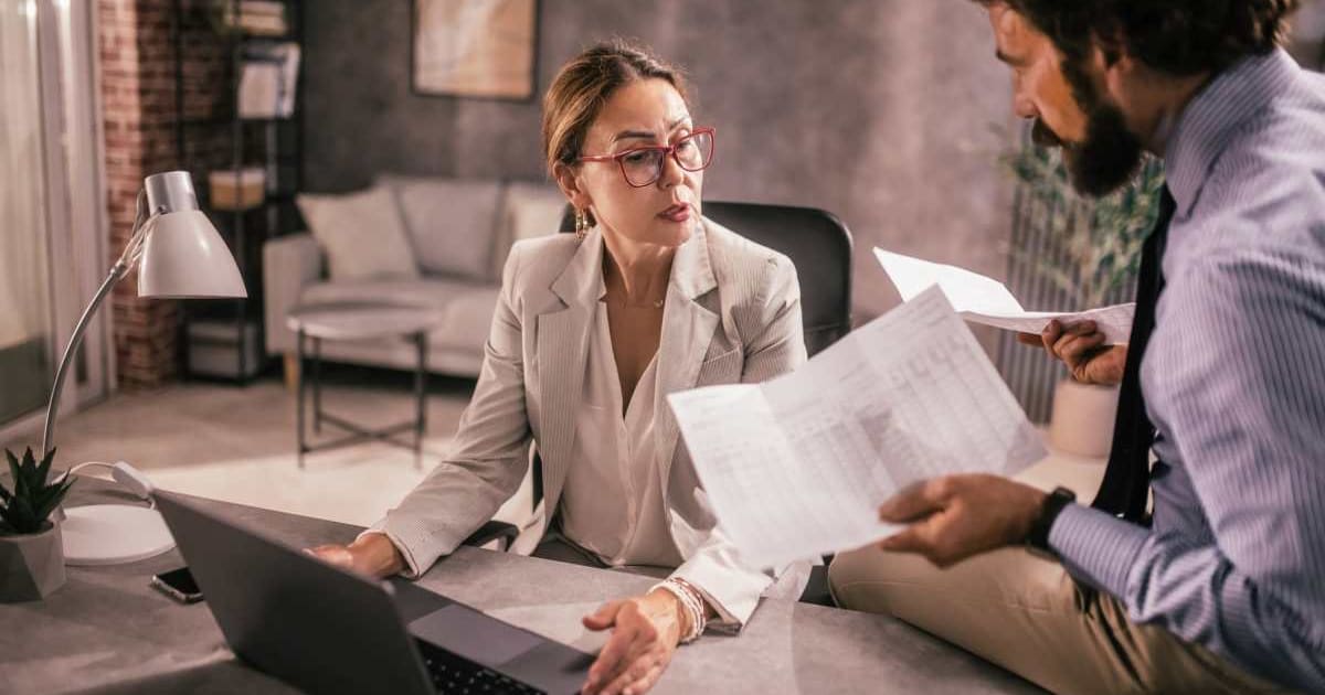 Honest worker told HR she had overpaid them by $3,000. Company reversed $8,500, bounced her mortgage — and then said it had every right to