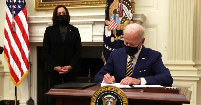 President Biden expected to lift Pentagon's ban on transgender people serving in the military