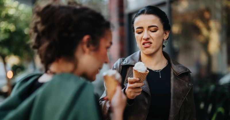 Pinkberry manager hilariously shuts down entitled woman who demands a refund every week