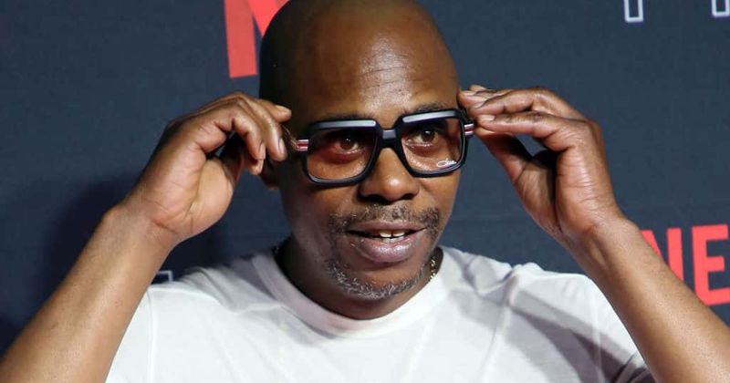 Dave Chappelle calls out the hypocrisy of Capitol rioters who condemned Colin Kaepernick