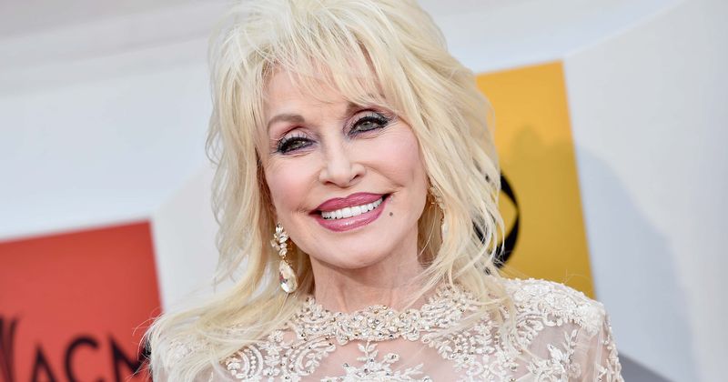 Dolly Parton rejects proposed statue of her at Tennessee Capitol. 'It's not appropriate at this time'