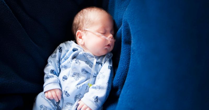 Texas family forced to ration premature baby’s oxygen tanks amid power outage