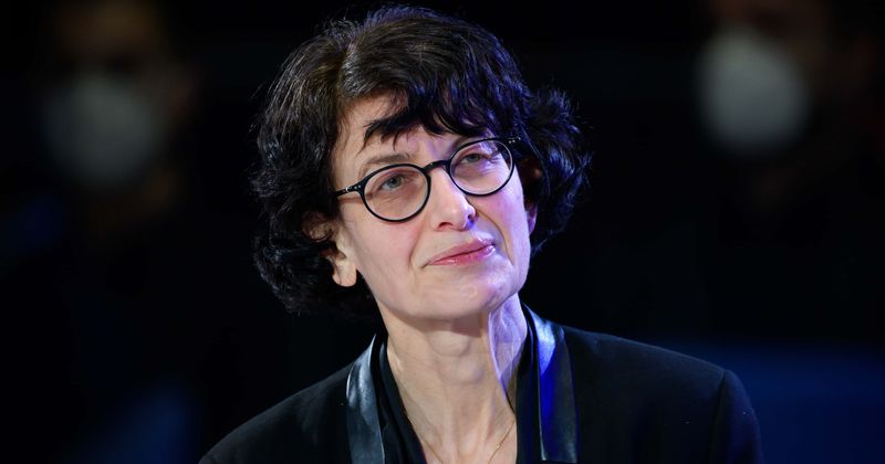 Scientist behind COVID-19 vaccine says her next target is cancer