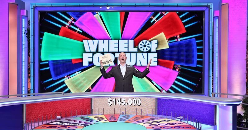 'Wheel of Fortune' champion donates entire prize money of $145,000 to charity