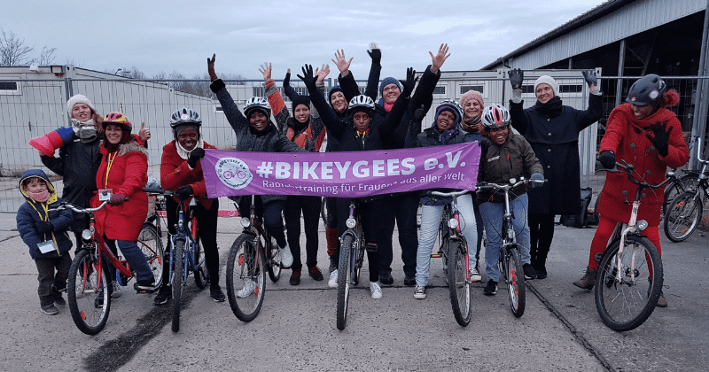 Refugee women who flew war experience the joy of riding bikes for the first time