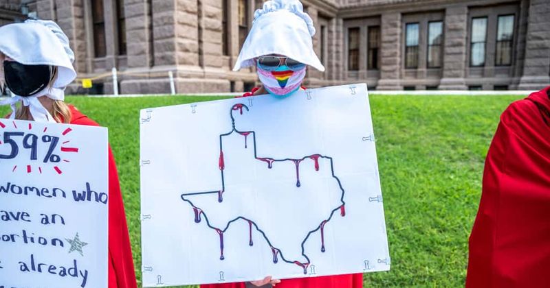 A 'sue thy neighbor' law in Texas will ban abortions and place a $10,000 bounty on providers