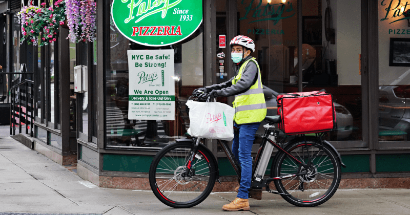 Delivery workers can finally use restaurant bathrooms and get better tips after New York City bill