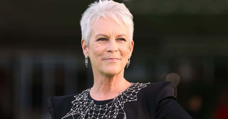 Jamie Lee Curtis calls out plastic surgery for 'wiping out generations of beauty'