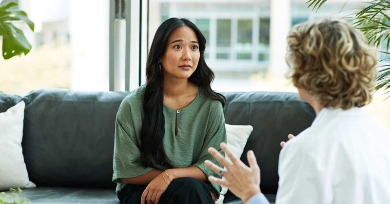 Therapists reveal 21 things people are usually afraid to tell them but they actually hear a lot