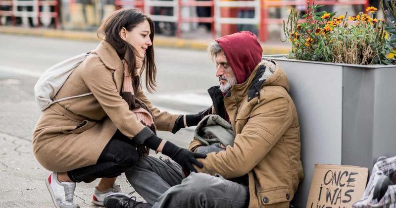 Hotel chain worker 'steals' supplies to give to homeless man, says it's the right thing to do