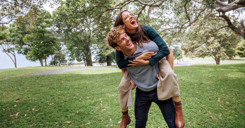 20 men share the most romantic thing women have done to make them feel loved and we're swooning