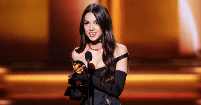 Heartbroken Olivia Rodrigo pauses mid-concert to talk abortion rights: 'We can raise our voices'