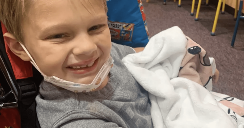 Boy paralyzed in Highland Park shooting prepares to return to third grade with twin brother