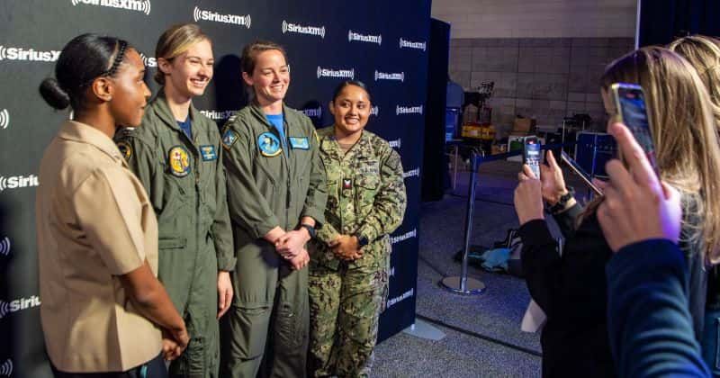 All-women flyover during Super Bowl Sunday to create history: 'Any pilot's dream'