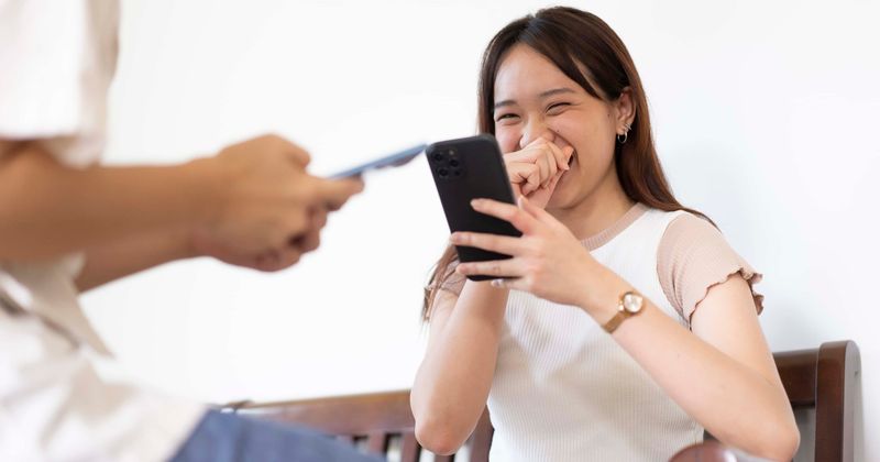 Tinder announces new dating dictionary to help decode Gen Z language for older singles 