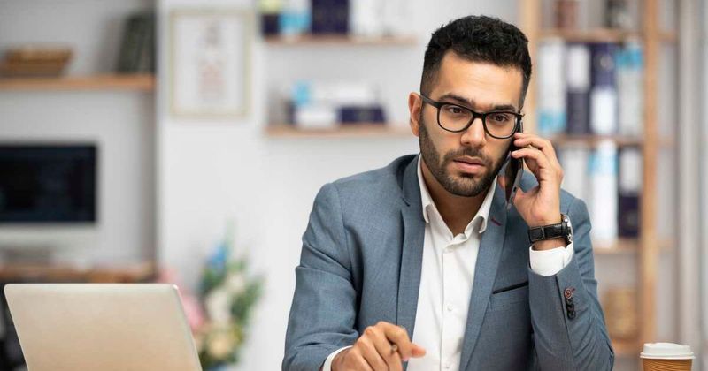 Employee lands a new job right in front of boss who asked him to quit if he is unhappy