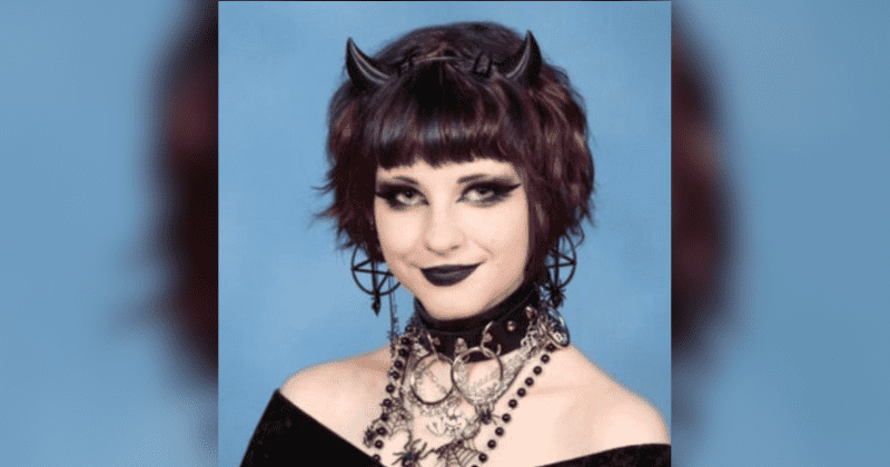 High school salutatorian inspires others by confidently sporting unique Goth look in yearbook photo
