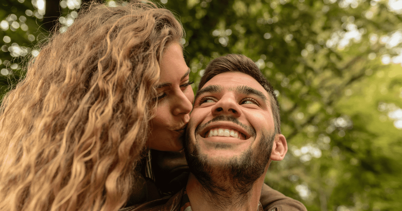 Men share the truth about what they think of women's common insecurities and it's refreshing