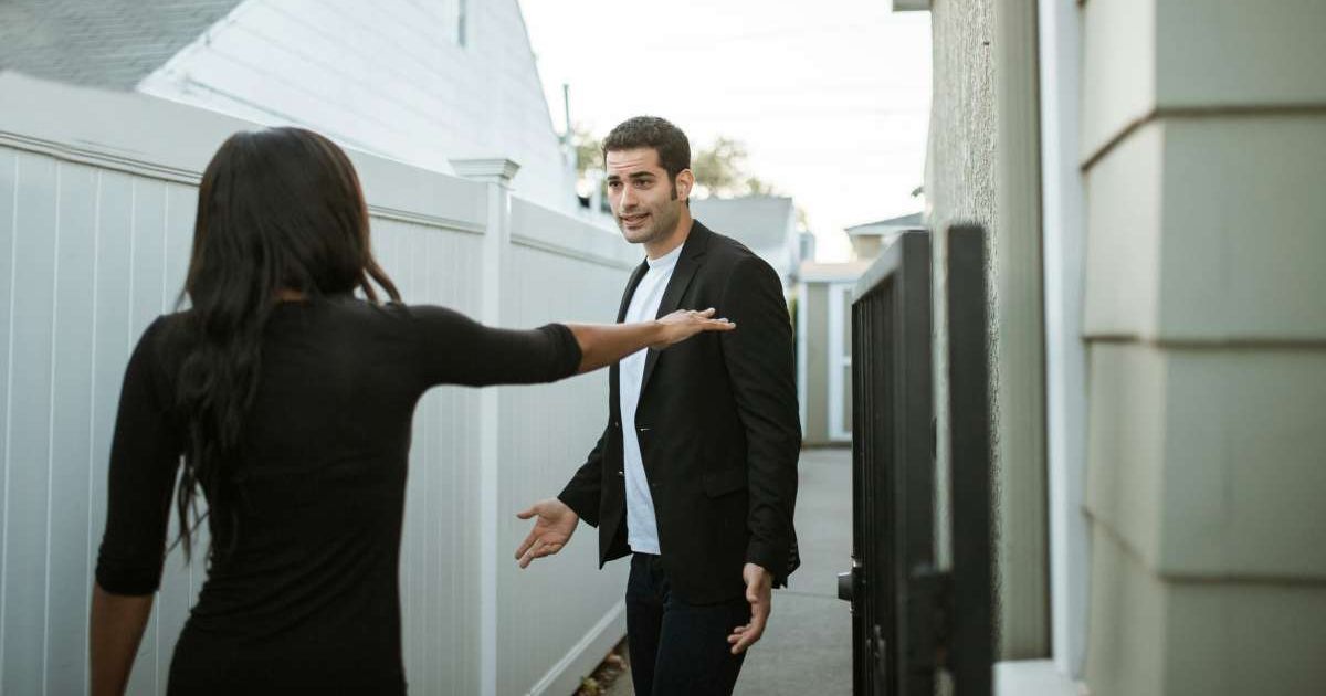 Woman's ingenious plan to deal with troublesome neighbor eventually leads to him moving out