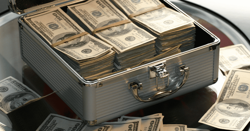 10 people share their funniest and most unconventional money-making adventures