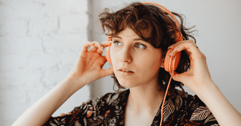 People take nostalgia ride by reminiscing 10 sounds they used to hear in times past but don't anymore