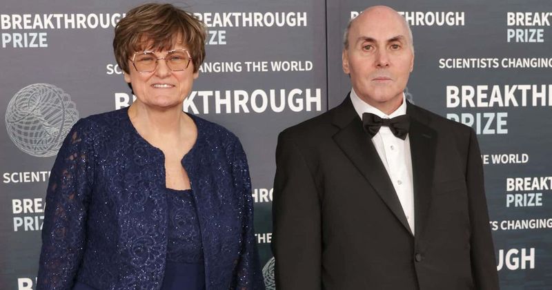 Scientists behind mRNA COVID-19 vaccine awarded the Nobel Prize for 'their groundbreaking findings'