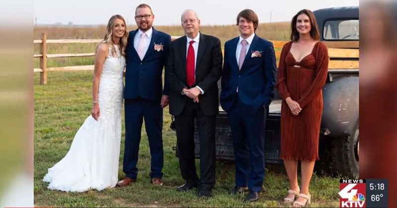 Iowa cancer survivor invites donor who saved his life to be his best man: 'Am here because of him'