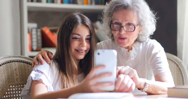 Boomers give 10 best pieces of advice to younger generation to help them live life to the fullest