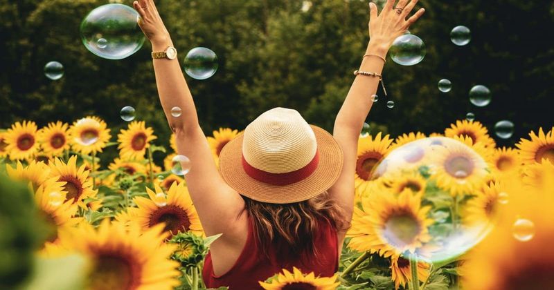 10 experiences that people believe everyone should get to have once in their lifetime
