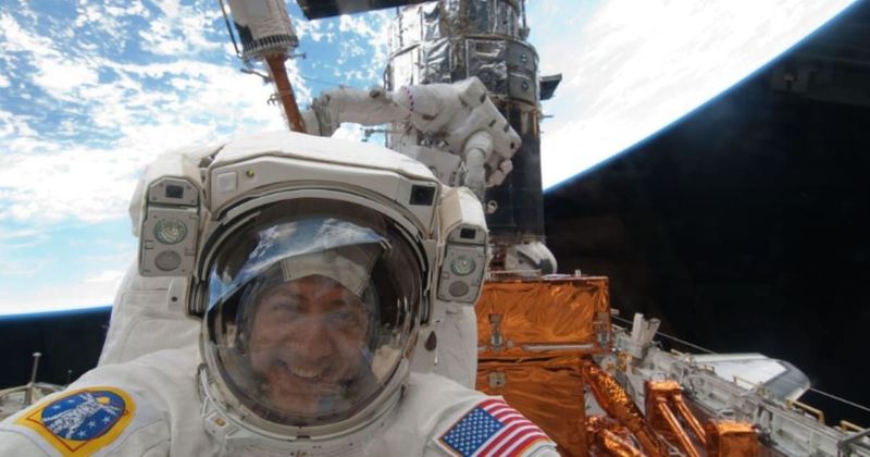 Ex-astronaut Mike Massimino shares 3 sensible tips that he learned at NASA to handle failure