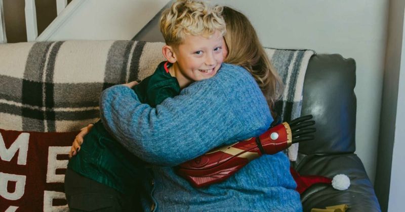 10-year-old boy unwraps a wholesome gift from the nation just in time for Christmas