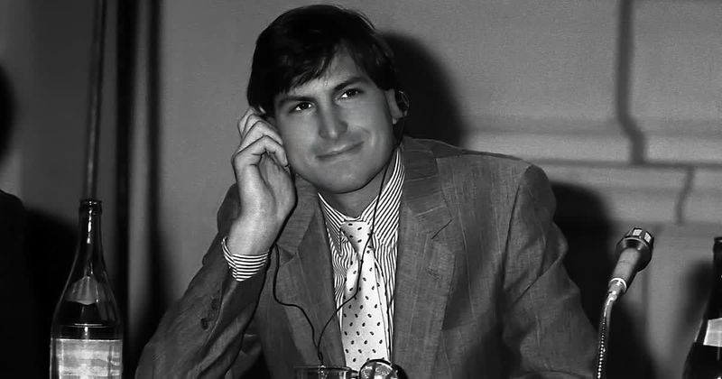 Steve Jobs talked about AI in 1985, proving just how far ahead he was