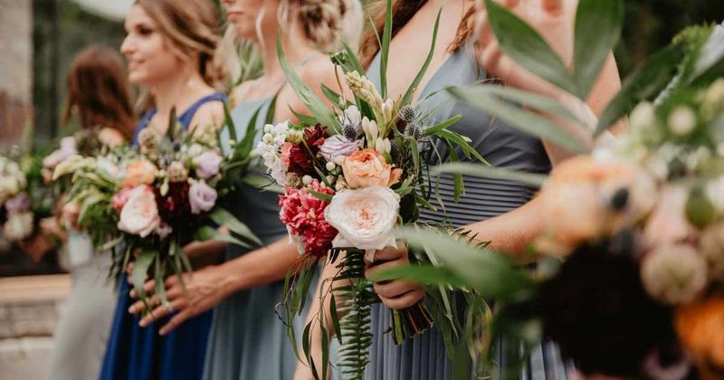 People rally around woman who was asked to take $20k loan to be a bridesmaid at friend's wedding