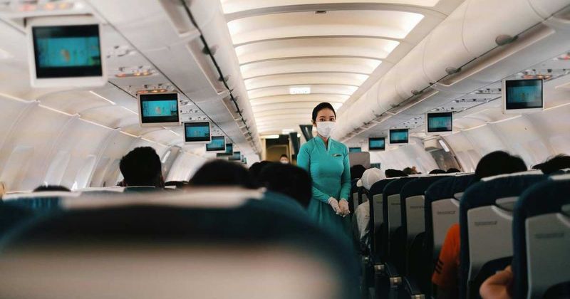 Flight attendant explains why airplane cabins are always cold and it's eye-opening