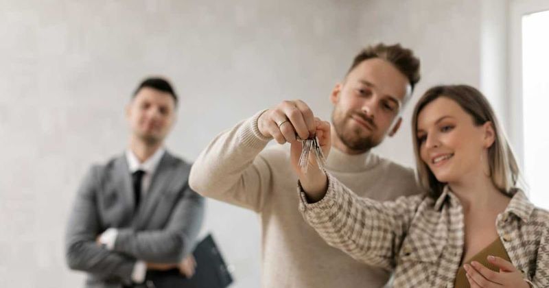 Millennial explains why young people are seeking partners amid inflation and rising cost of living
