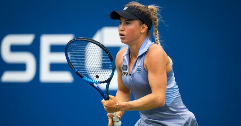 Spectators raise voices to protest tennis player's 'obnoxious behavior' toward ballgirl