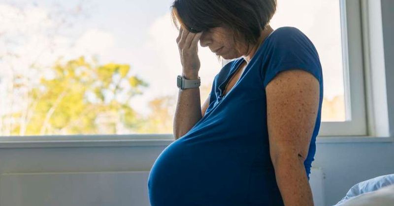Store refuses to let pregnant woman use their bathroom, leaving her embarrassed