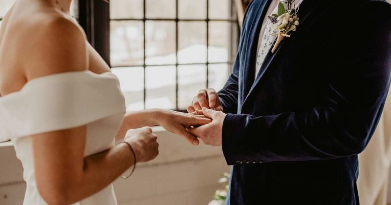 Man stunned after being asked to pay $115 for attending his brother’s wedding